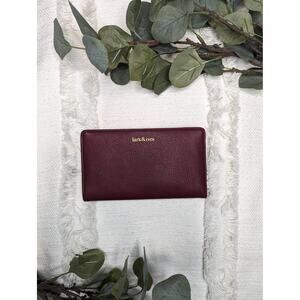 Lark & Ives Vegan Wallet in Burgundy